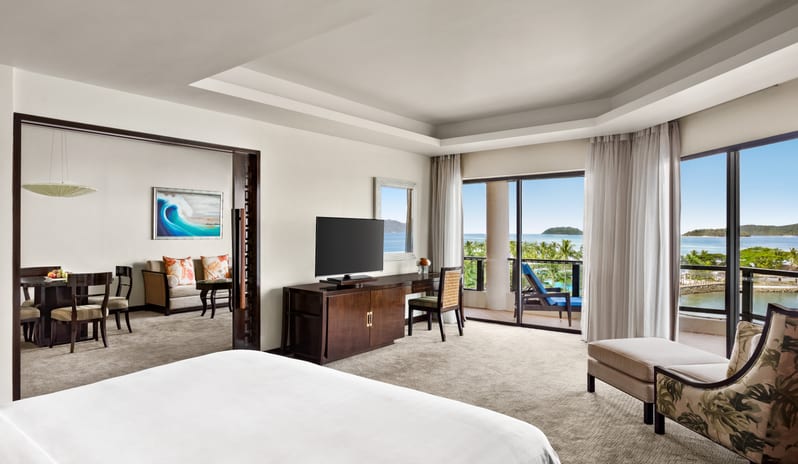 Shangri-La’s Tanjung Aru Resort & Spa-Kinabalu Deluxe Sea View Suite_3601